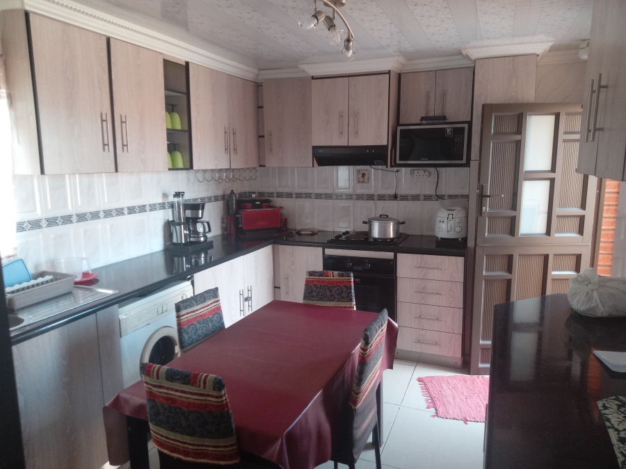 2 Bedroom Property for Sale in Dimbaza Eastern Cape